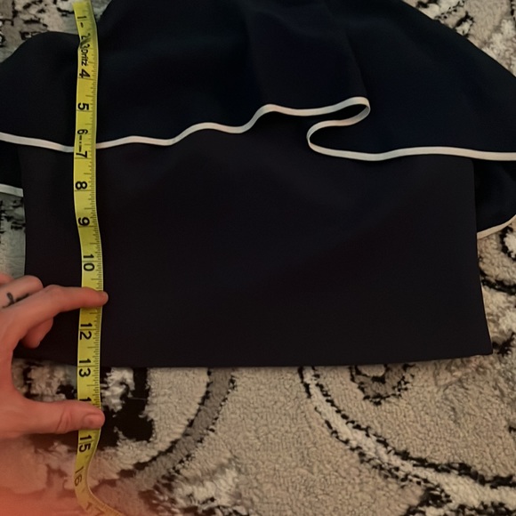 Alice + Olivia navy blue cropped halter top with sheer ruffle size XS - Picture 5 of 12